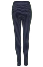 Afbeelding in Gallery-weergave laden, Danja - Mi Piace - Travelstof Broek - Blue Pinstripe
